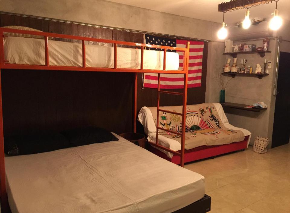 Renovated Loft Style Condo Bangkok Bagian luar foto