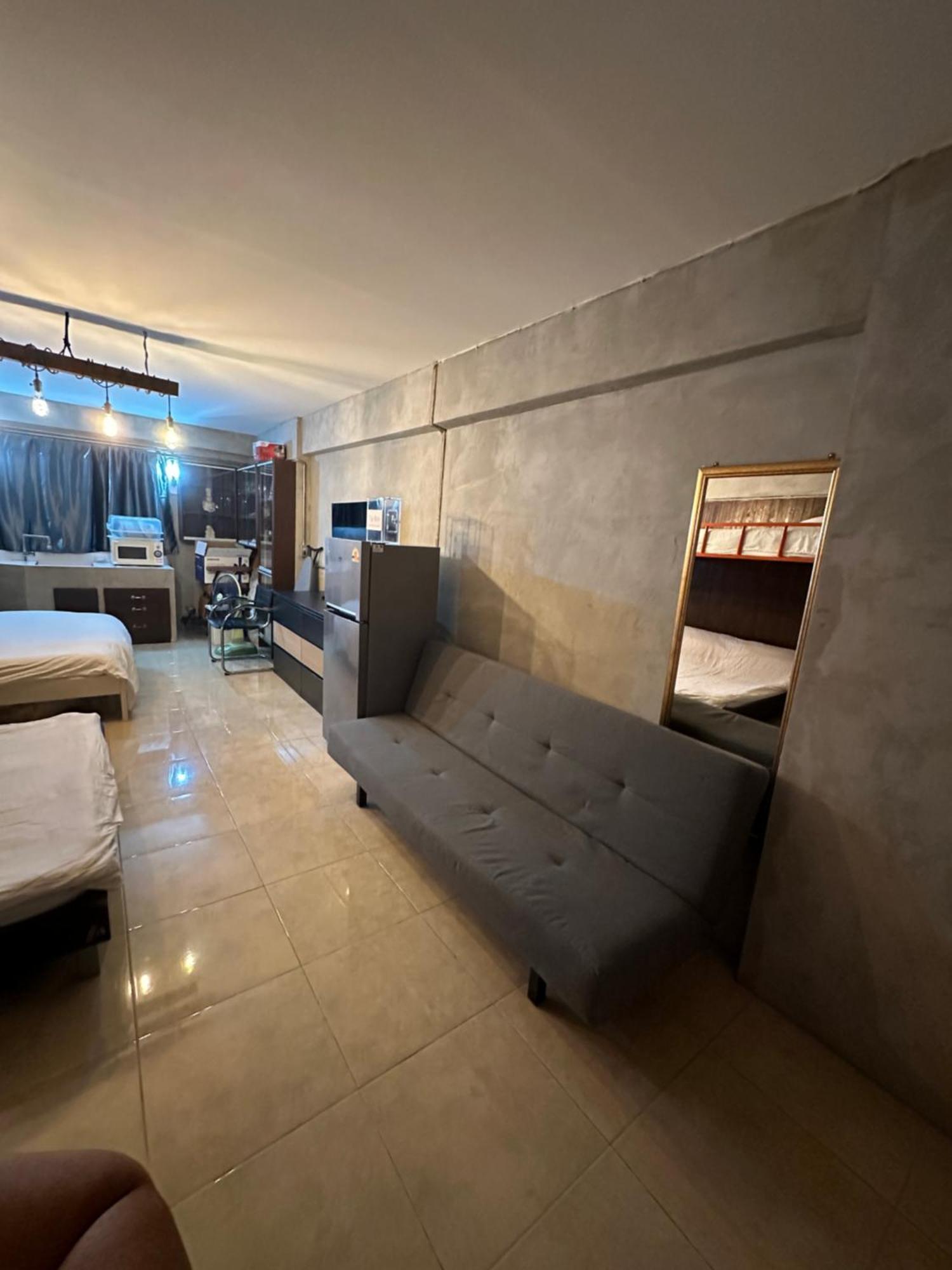 Renovated Loft Style Condo Bangkok Bagian luar foto