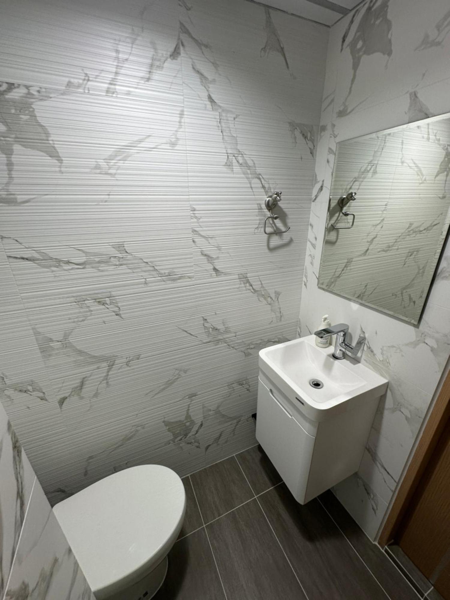 Renovated Loft Style Condo Bangkok Bagian luar foto